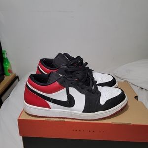 Jordan bred 1s low top